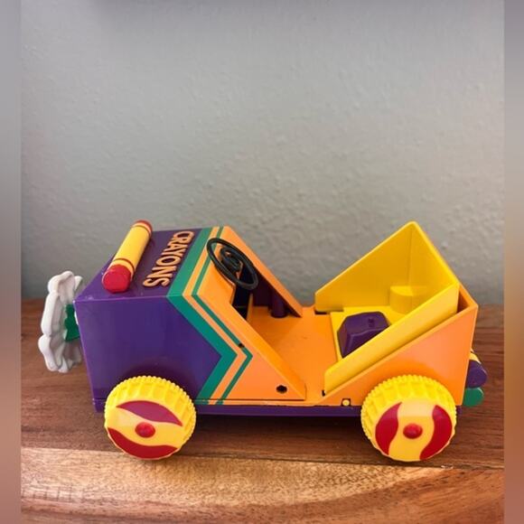 RARE 1999 Playmates Crayons Multicolor Wind Up Toy Car - Picture 6 of 6